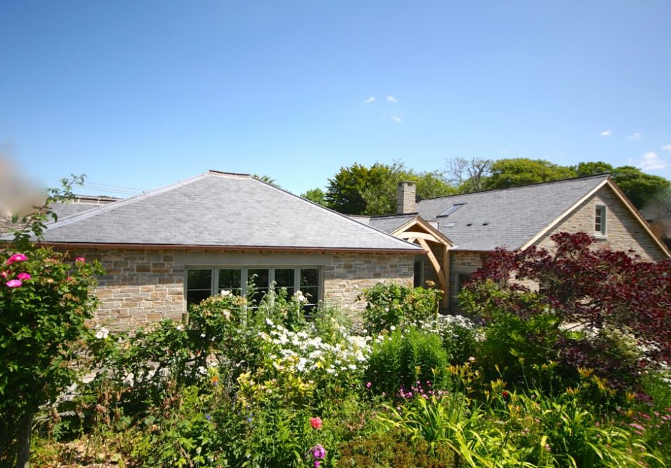 Read more about the article Putsborough Garden Holiday Cottage