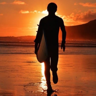 Surfing / Water